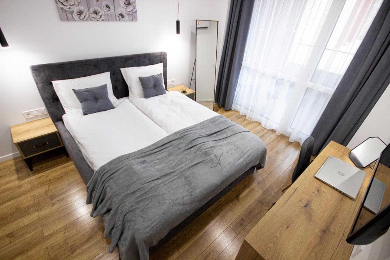 Eliya By Rv Apartments - Free Parking Varna Buitenkant foto